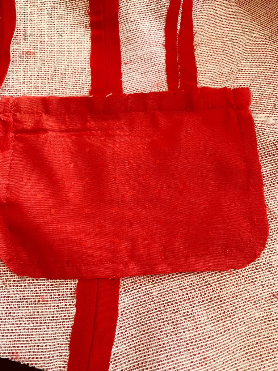 Работа над выпускным костюмом