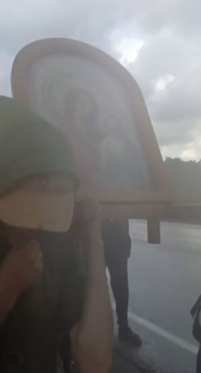    Непогода накрыла паломников в Алтайском крае. Источник: "В курсе 22"