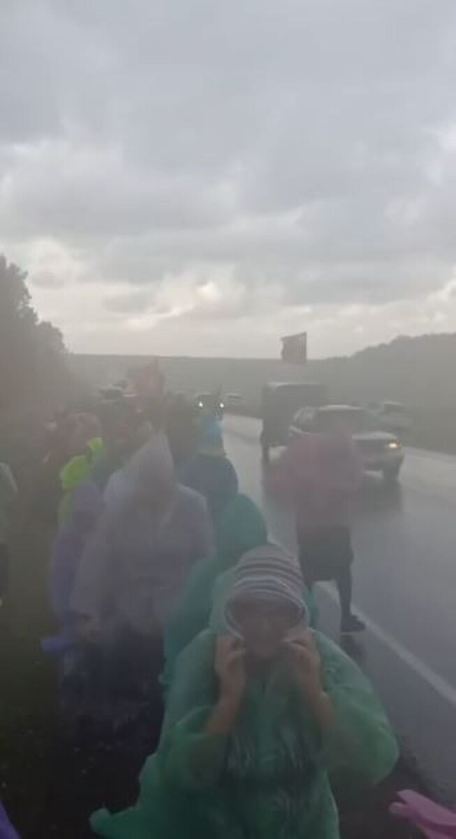    Непогода накрыла паломников в Алтайском крае. Источник: "В курсе 22"