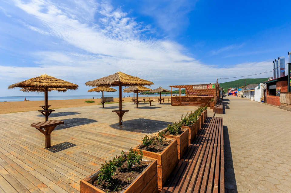 Alexander Khitrov, Shutterstock
