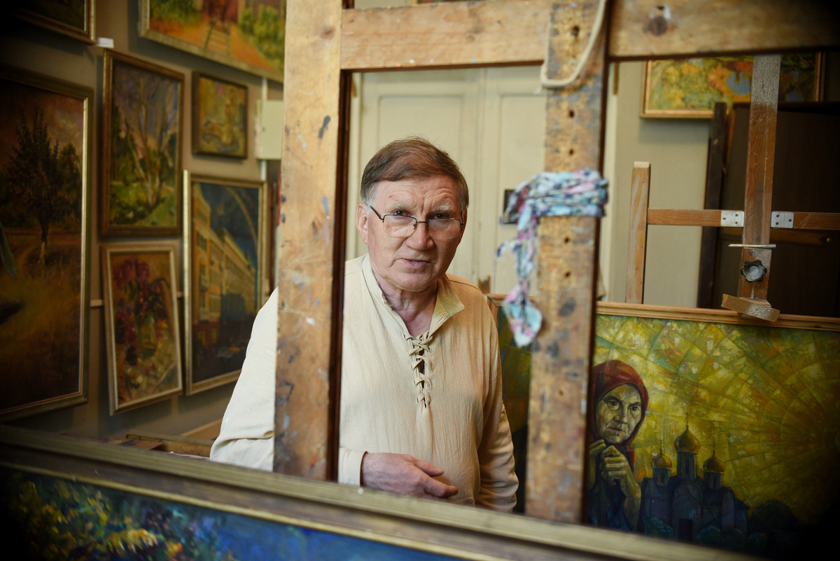 «Ближе всего мне постимпрессионизм. Например, сверхчувствительная выразительность Ван Гога, - говорит Фёдор Михайлович.