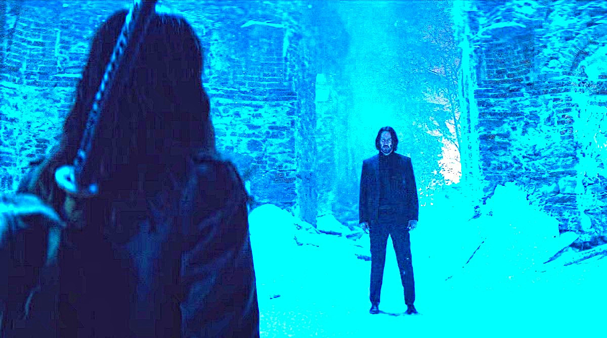 "- Here’s Johnny!"© Цитата из другого фильма