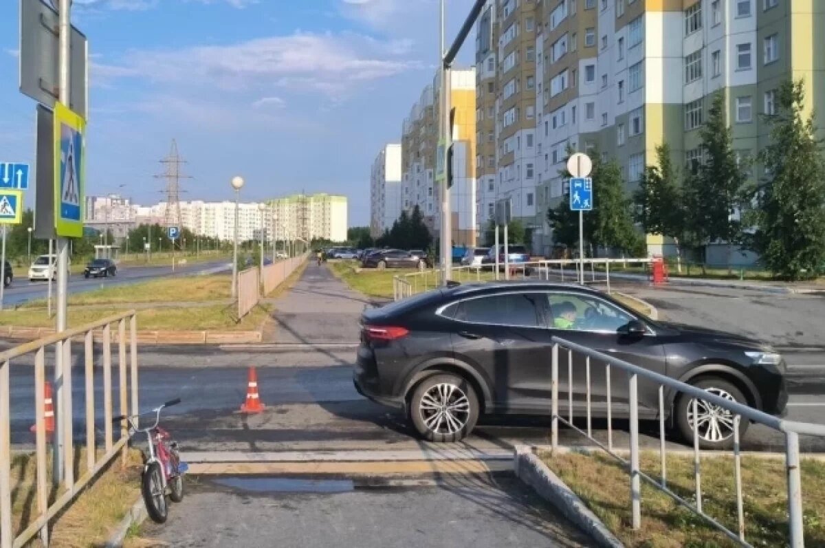    В Нижневартовске иномарка сбила семилетнего мальчика на велосипеде