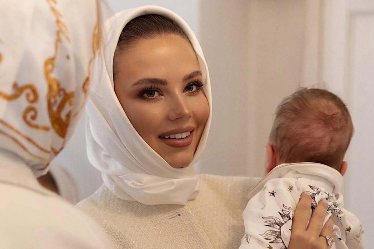    Лиана Шульгина с сыном Социальные сети