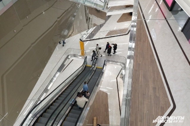    Подростки могут попасть в сети преступников, находясь в поисках подработки. Фото: АиФ/ Татьяна Титова