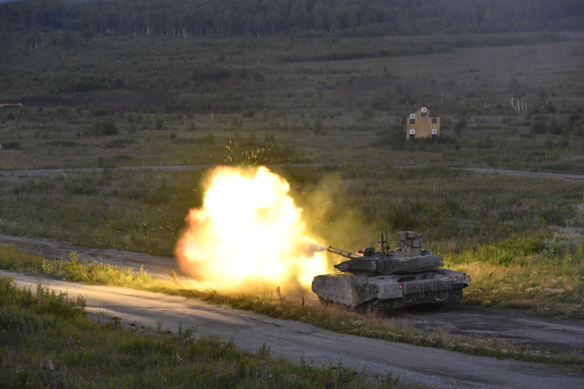   Т-90М на полигоне