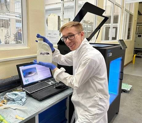 Инженер-технолог Михаил Ладыгин