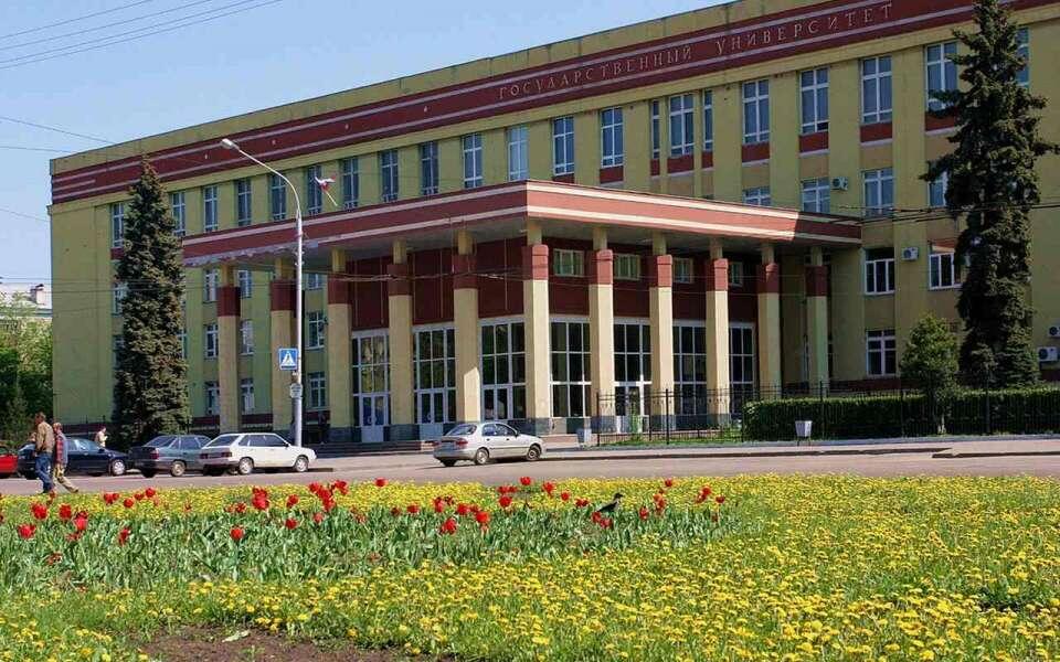    ВГУ вошел в топ-20 российских вузов с самыми высокими зарплатами выпускников в правовой сфере с сайта ВГУ