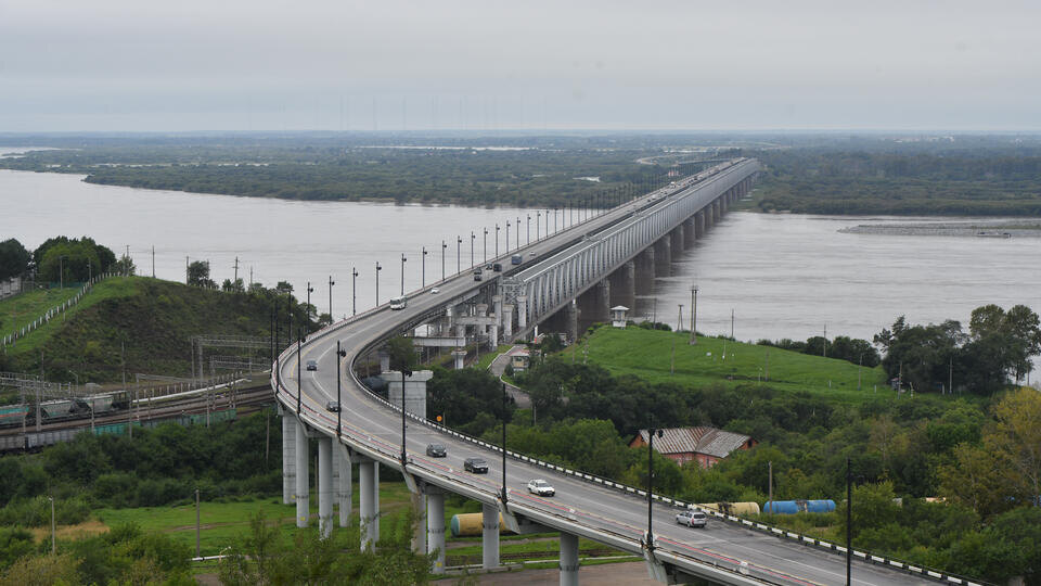     Улицы Хабаровска затопило после тропического ливня Александр Манзюк/ТАСС