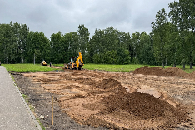    В Котельниче благоустраивают центральную зону отдыха