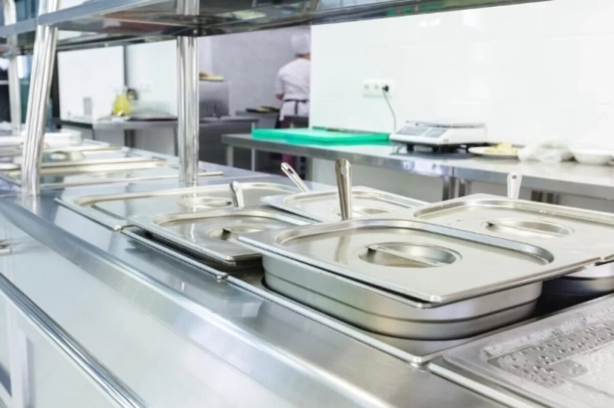    Главный по закупкам продуктов в детсады Зеленогорска обвиняется в коррупции