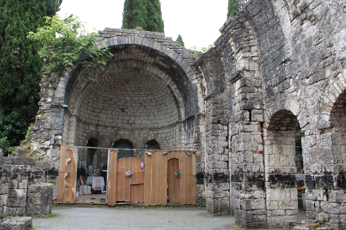 Цандрипшская средневековая базилика