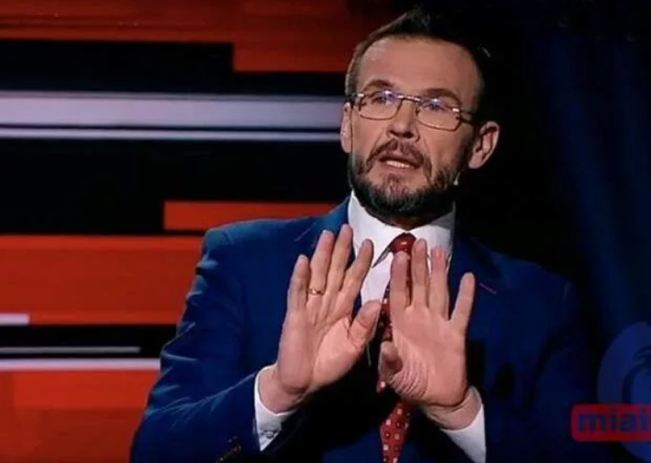 Одни и те же "эксперты" на каналах.