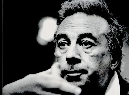 Анатолий Васильевич Эфрос (настоящее имя — Натан Исаакович (Исаевич) Эфрос; 20 сентября (согласно сохранившейся записи о рождении; в ряде источников 3 июня и 3 июля) 1925, Харьков, Украинская ССР — 13 января 1987, Москва) — советский режиссёр театра и кино, педагог; заслуженный деятель искусств РСФСР (1976)