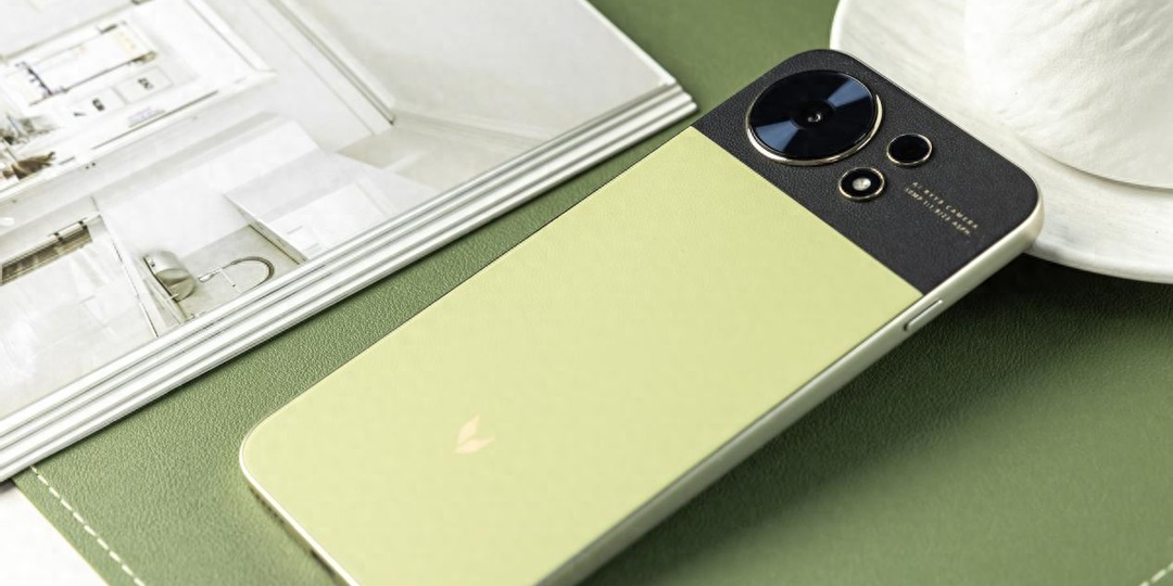 Бюджетный смартфон со спутниковой связью, Honor 400 для России и другие новости