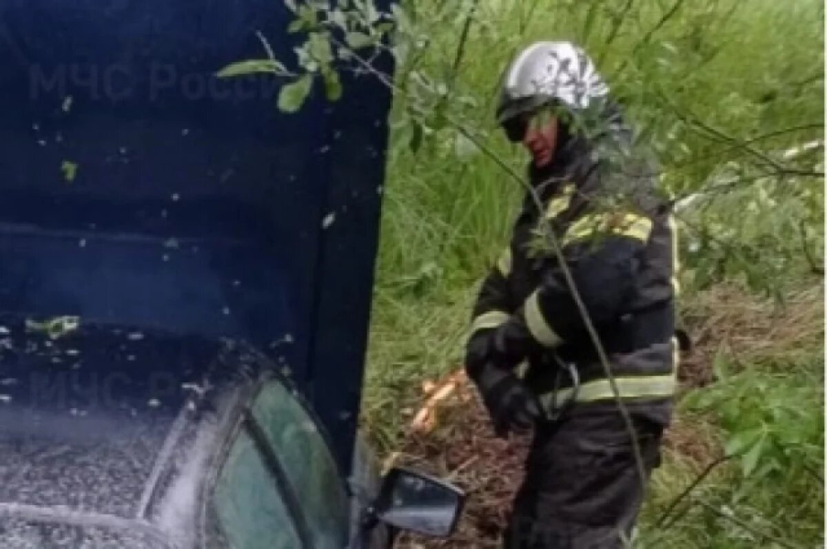    Калужанин чуть не сгорел в собственной машине
