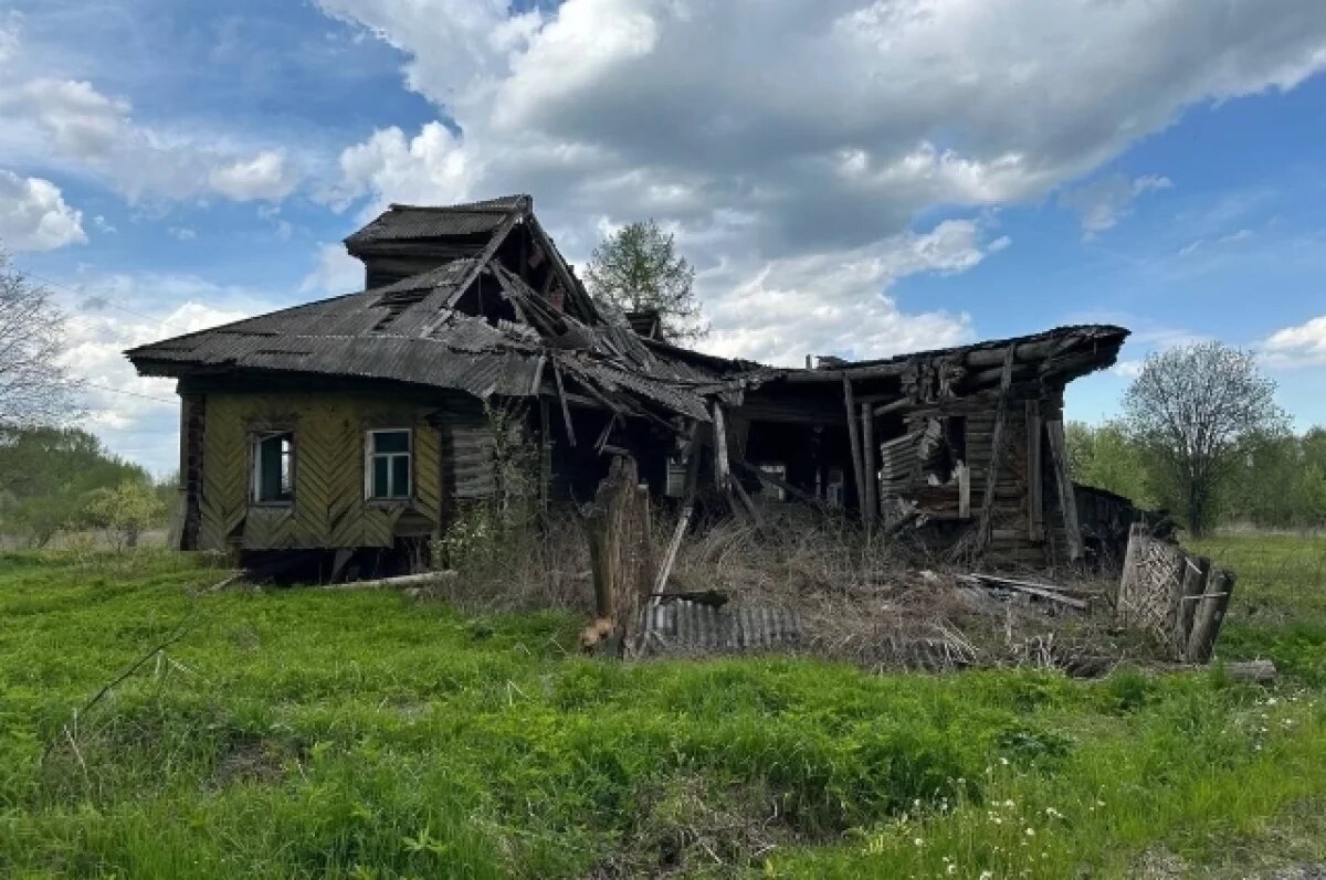    В Ярославской области снесли более 330 фактически погибших зданий