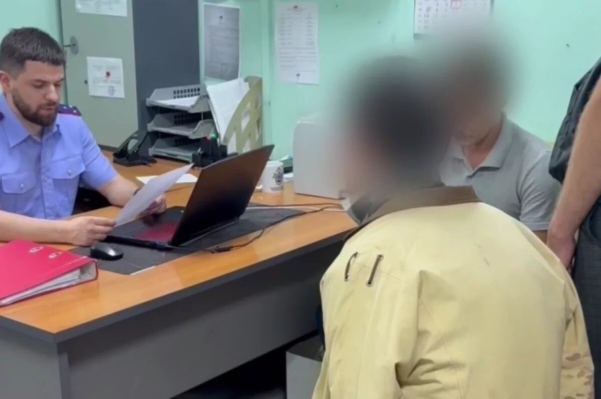    В Иркутске доставлен в следственный отдел мужчина, напавший на врачей