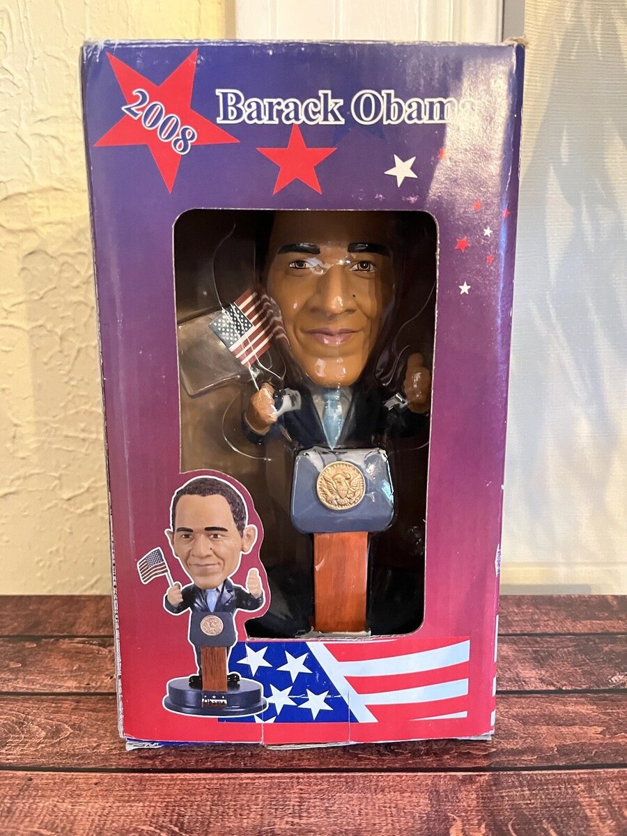 President Barack Obama 2008 Bobble Head Brand New! In Box..by K’s Solution. Фото с eBay.com

