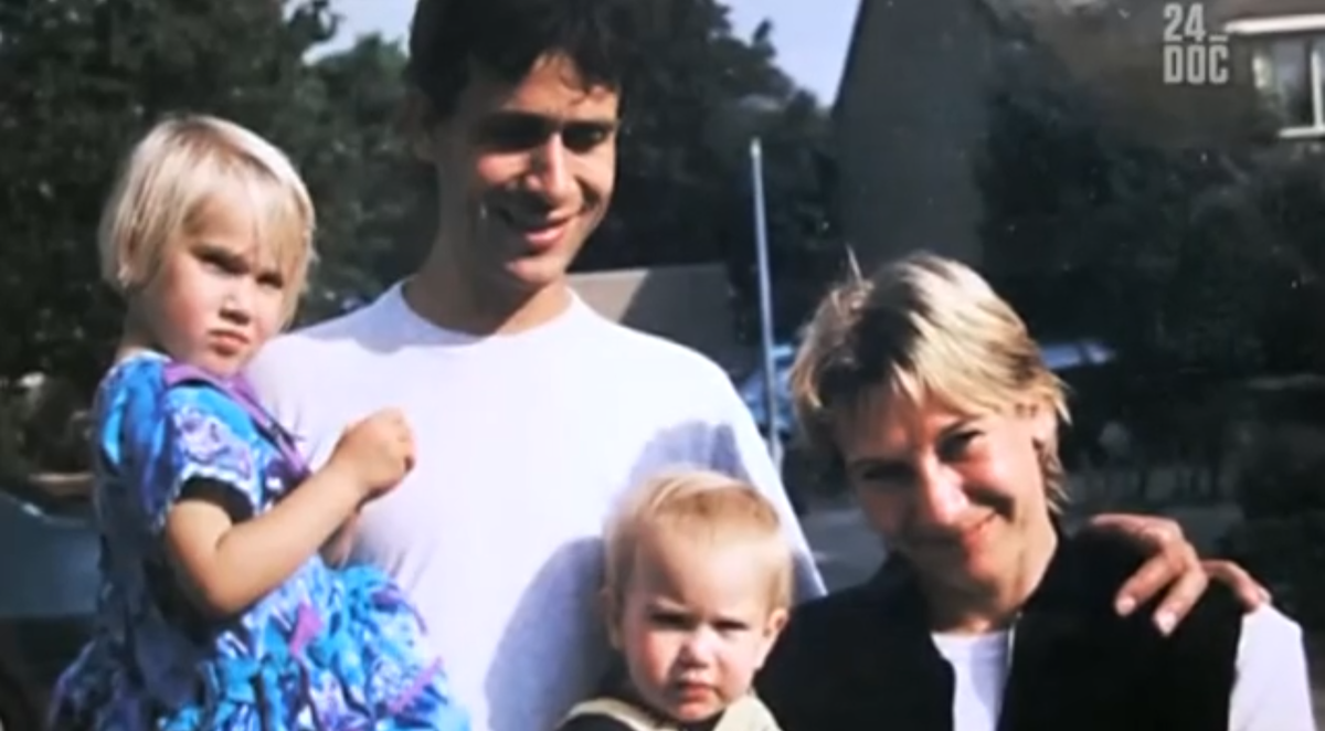 Семья Лауры