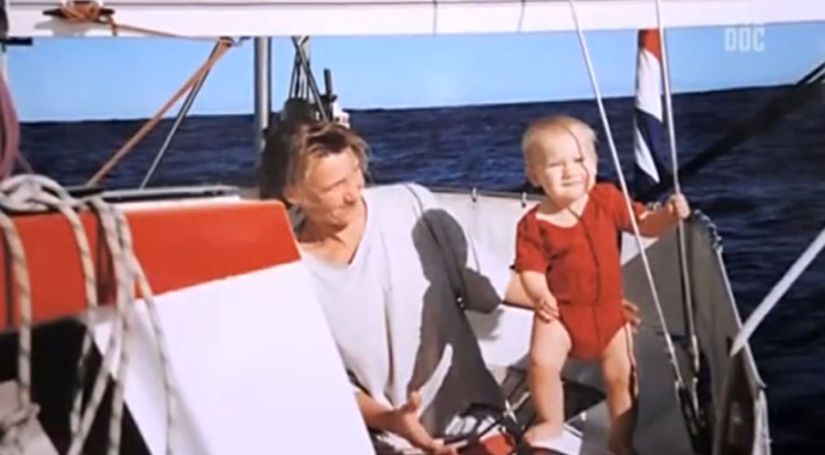 Лаура с мамой