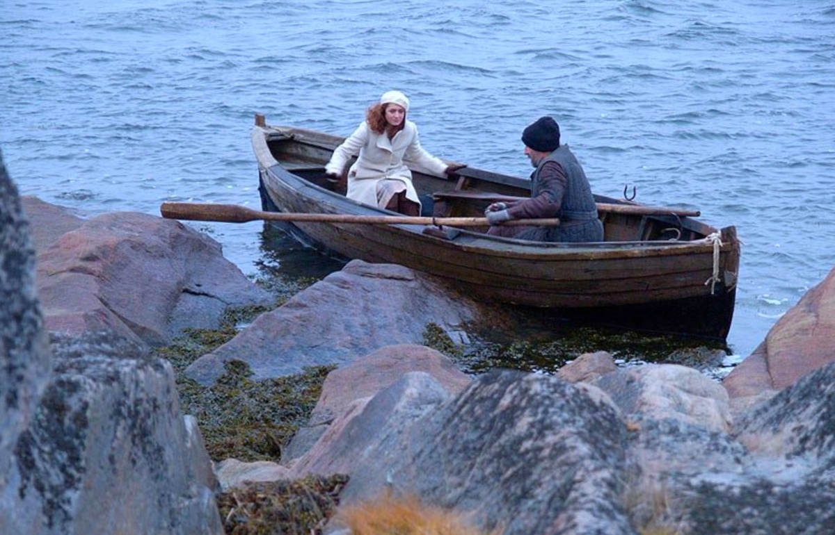 Пётр Мамонов в роли отца Анатолия в кинофильме «Остров» (2006 г., режиссёр Павел Лунгин).