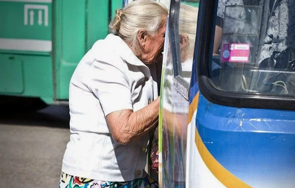 Бабушка рассказала, почему ей жалко молодежь. Фото: из открытых источников