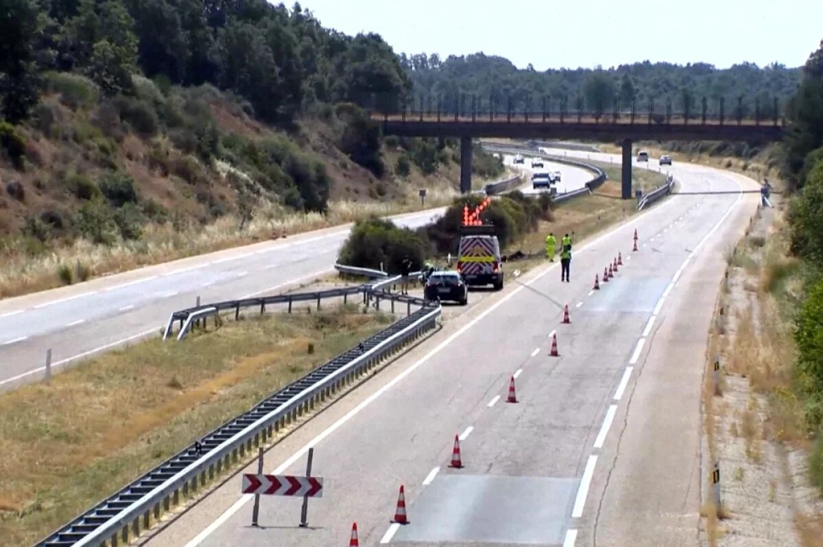    Сгорел заживо.