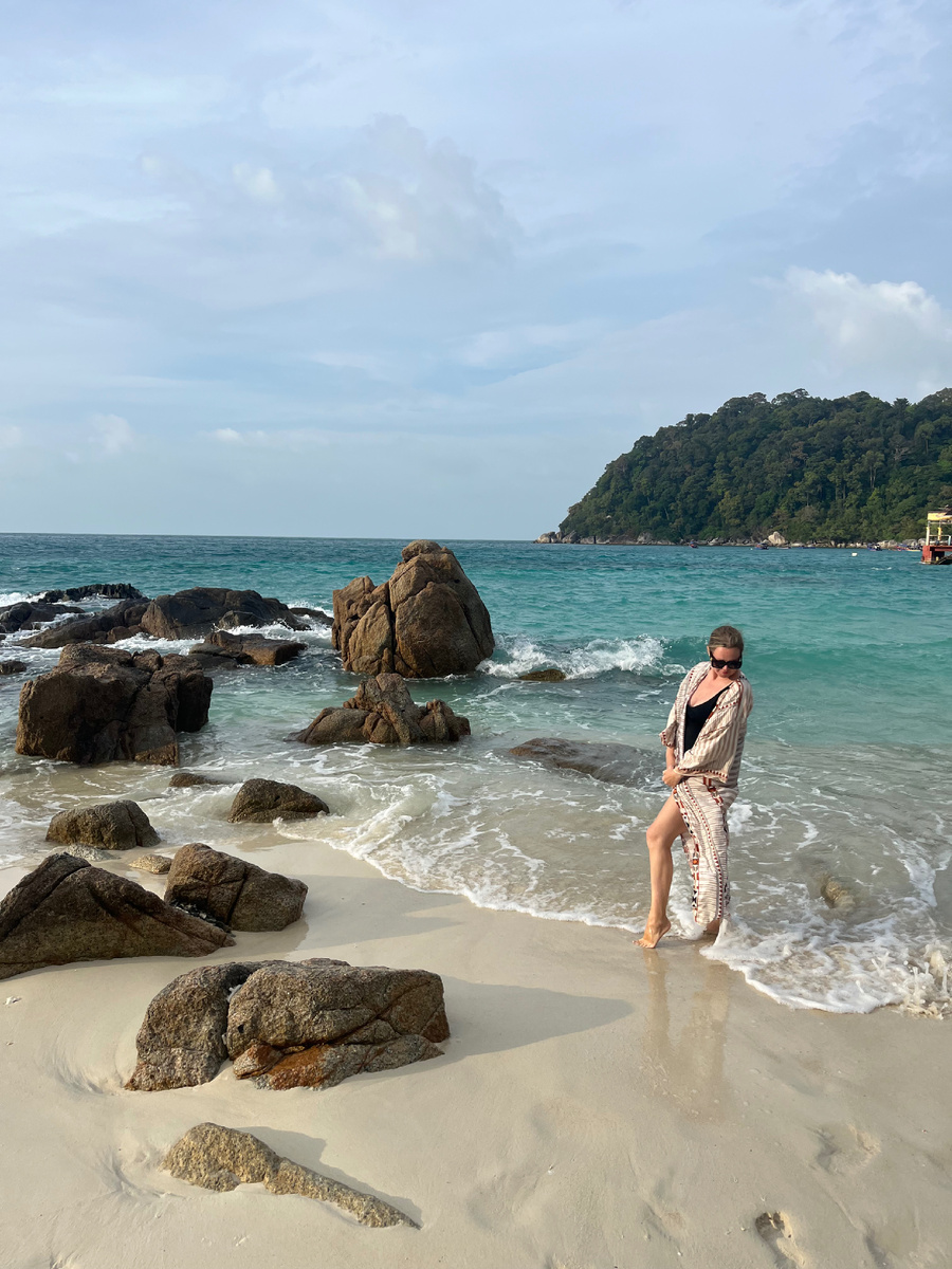 Бирюзовая вода Перхентиан.