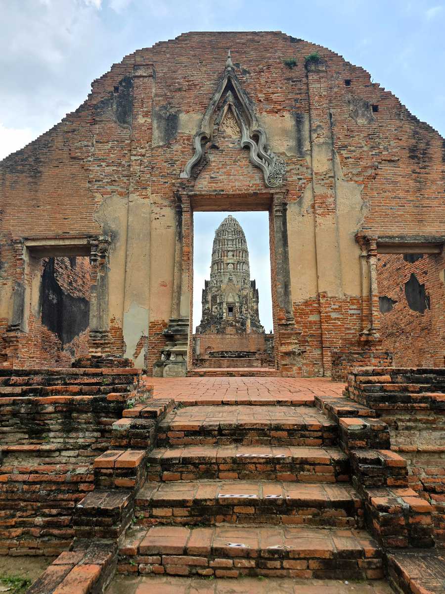 Ну какова красота. Умели же строить