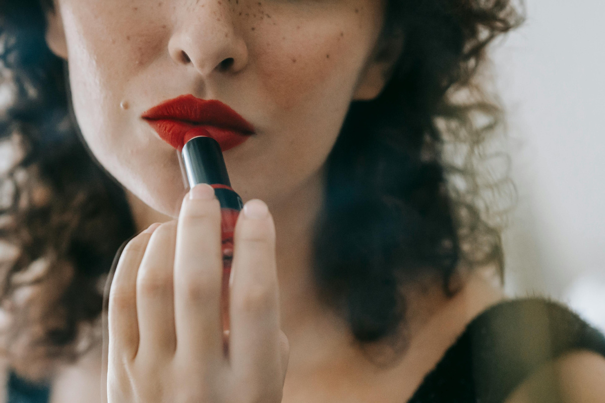 Фотограф: Sam Lion: https://www.pexels.com/ru-ru/photo/6001510/