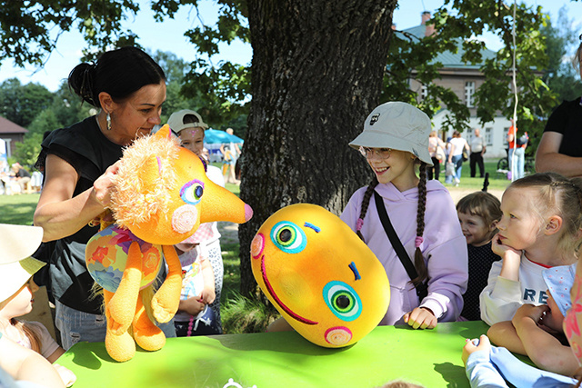 Жителей и гостей Тверской области приглашают на семейный праздник в Домотканово