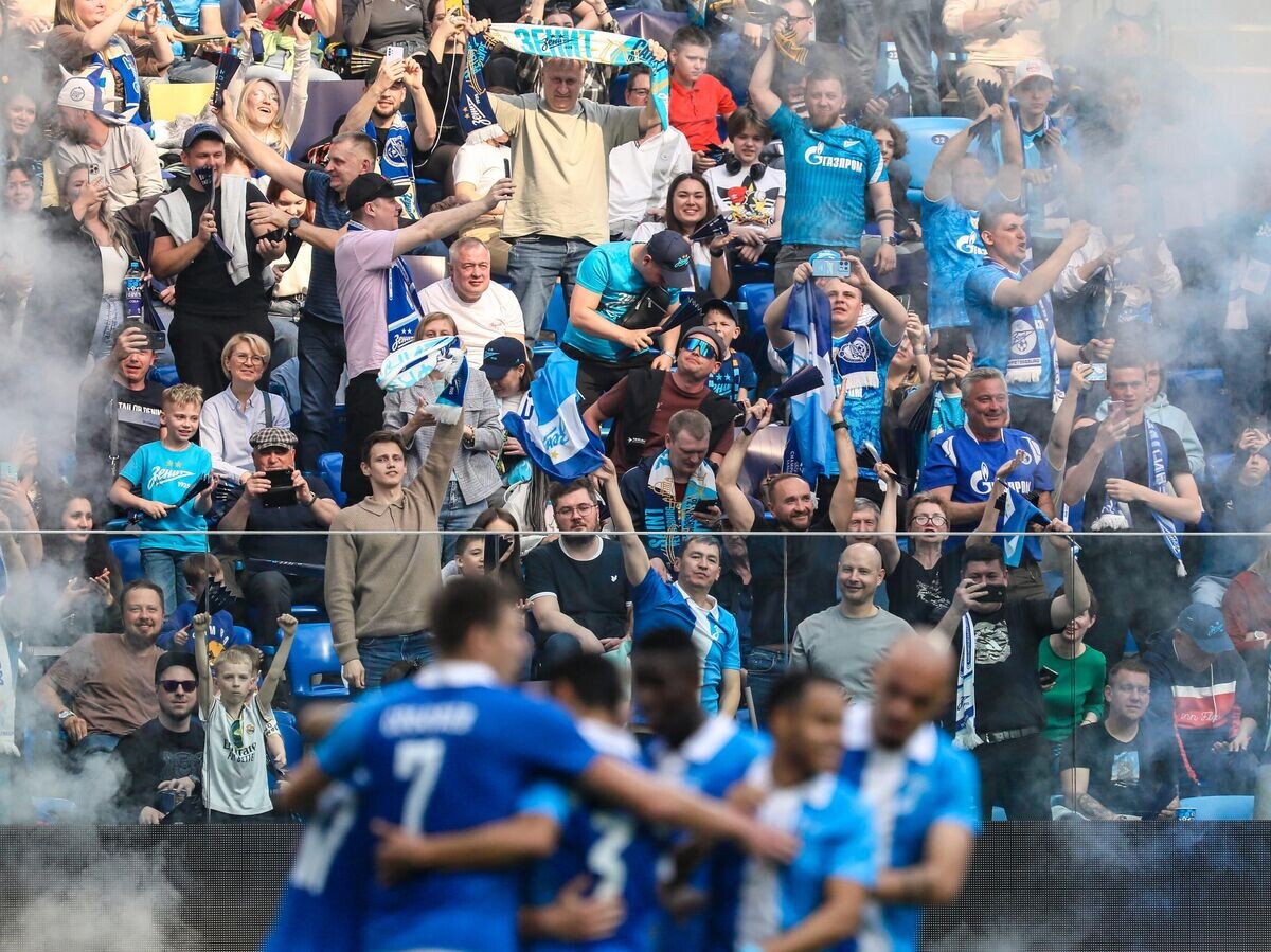    Болельщики "Зенита"© РИА Новости / Михаил Киреев
