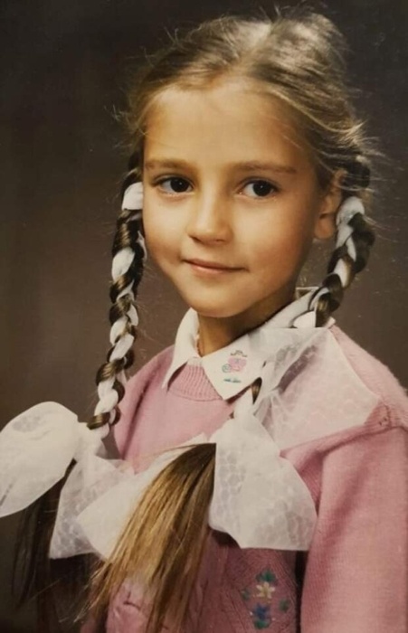 Анна Михайловская в детстве. / Фото: lisa.ru