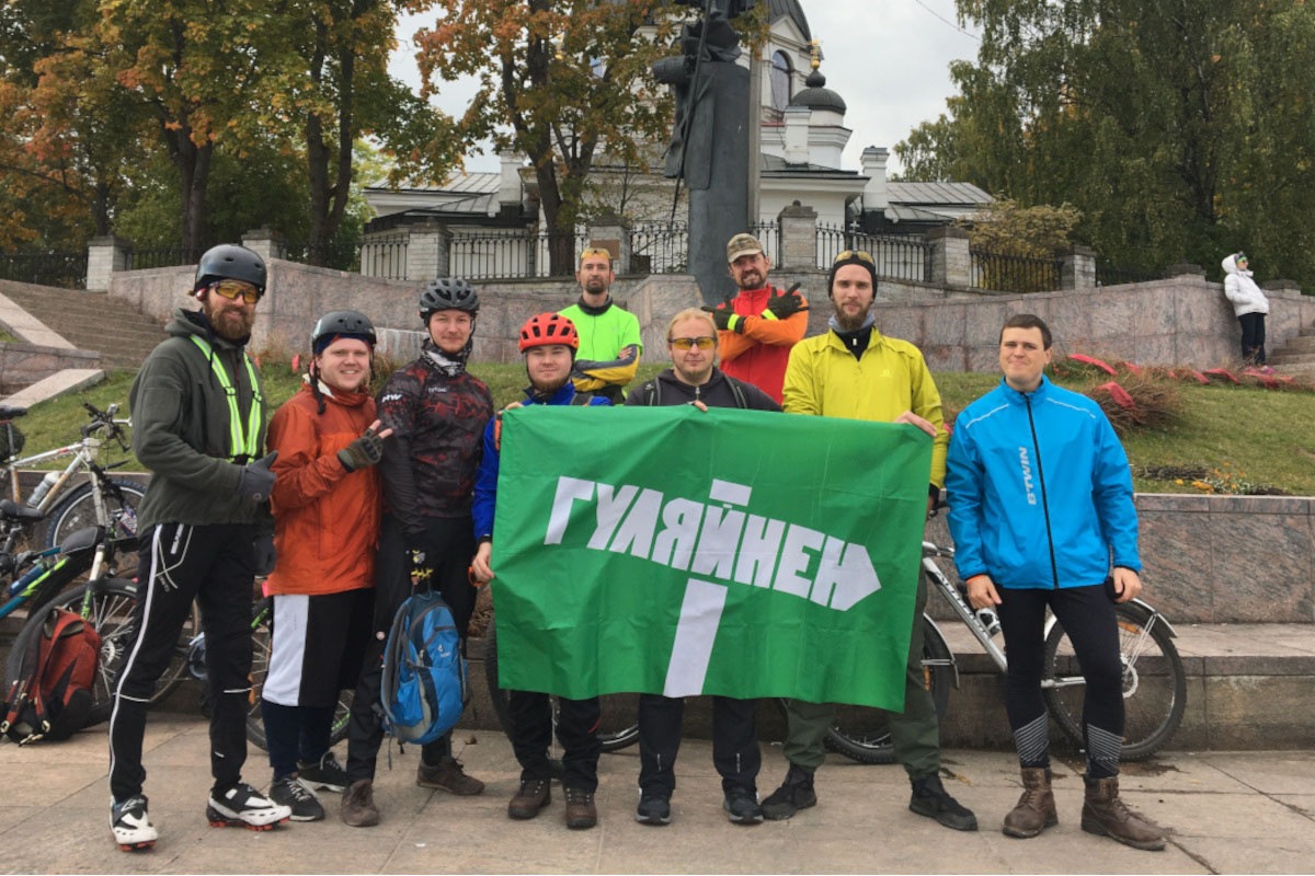    От дружной компании постепенно шли к большим проектам. Источник: личный архив Максима Курышева