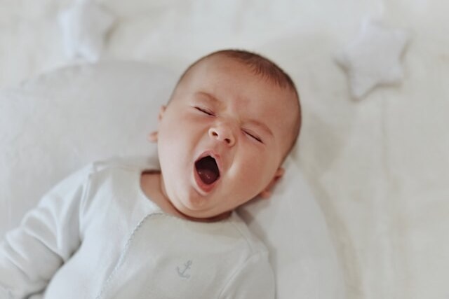     Исследование: нет биологического оправдания тому, что отцы «засыпают», когда плачут дети