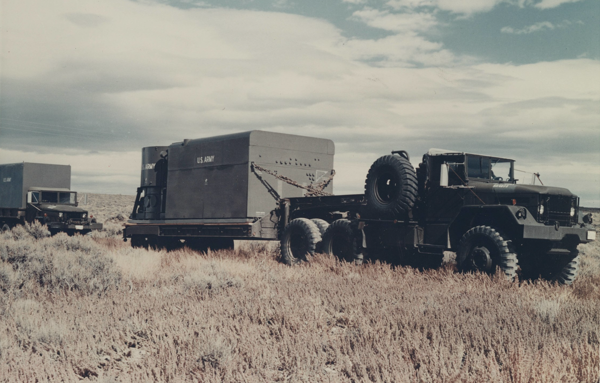 мобильный ядерный реактор ML-1