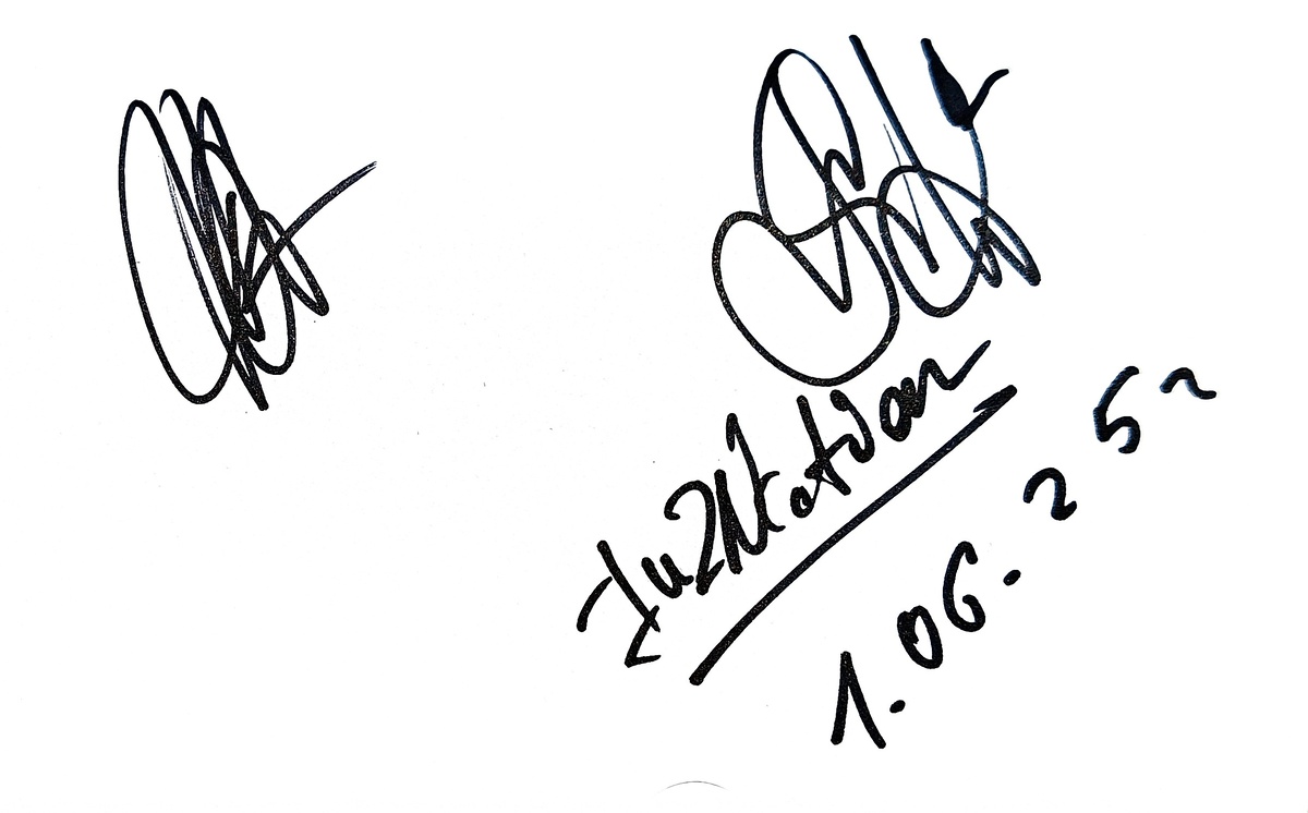 Автографы участников группы "Интонация" (In2Nation)