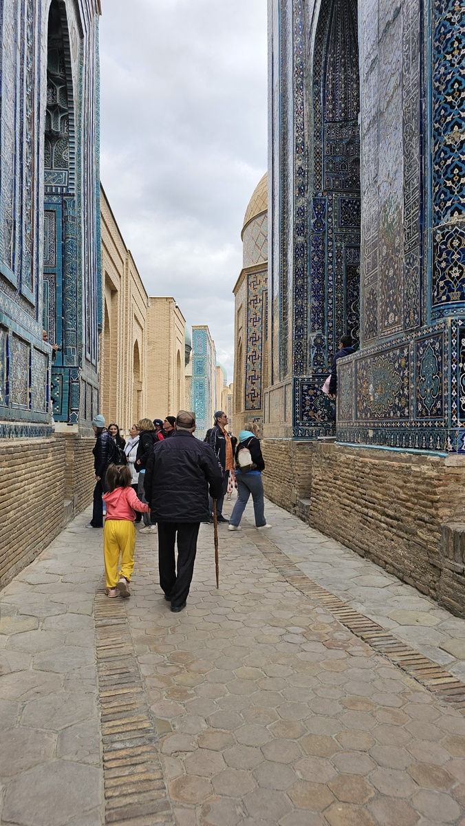 Отсюда начались наши экскурсии