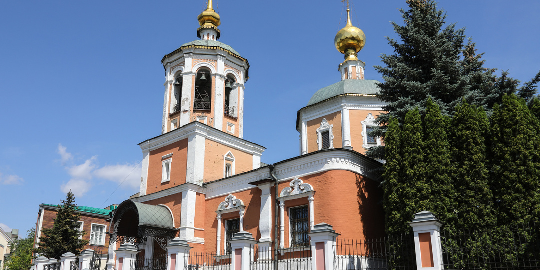 Троицкий храм у Цветного бульвара. Дар Василия Шуйского Сергиевой лавре
