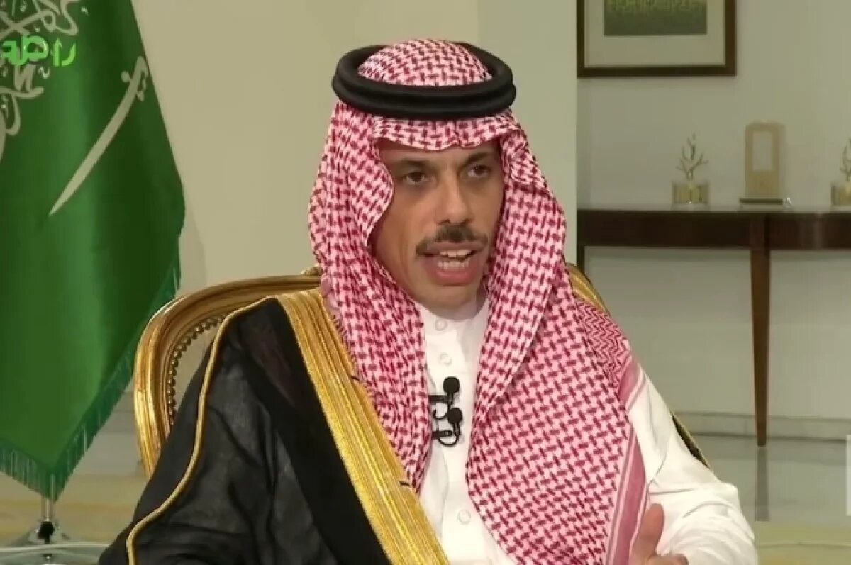    Глава МИД Саудовской Аравии прибыл в РФ с официальным визитом