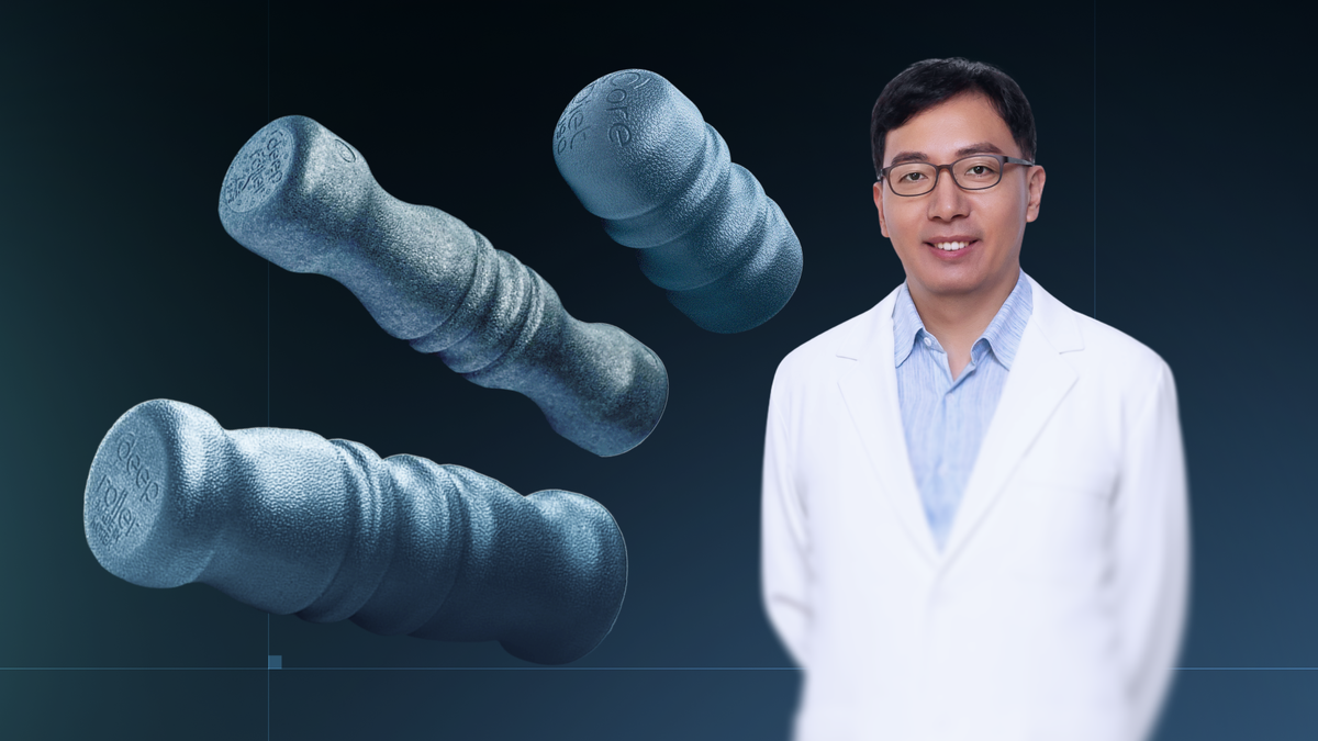 Доктор Ким Хи-Су, практикующий остеопат, создатель бренда Deep Roller.