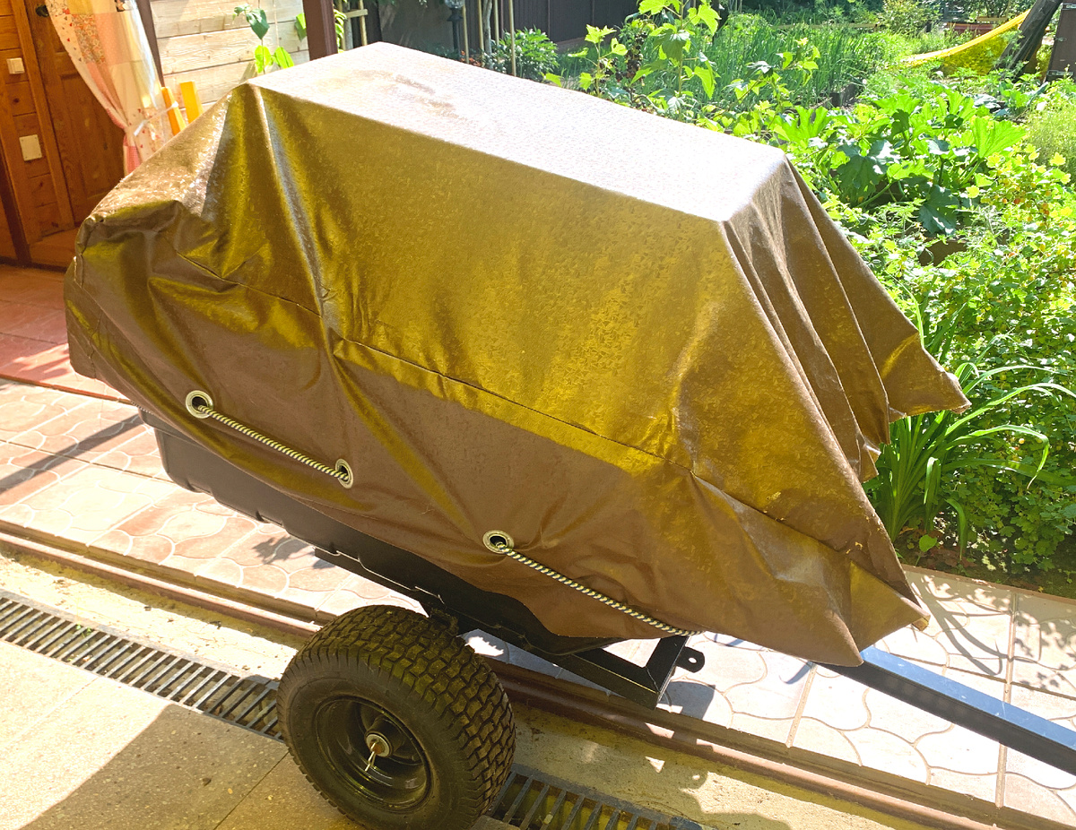 Тени на прицепе с объемным грузом