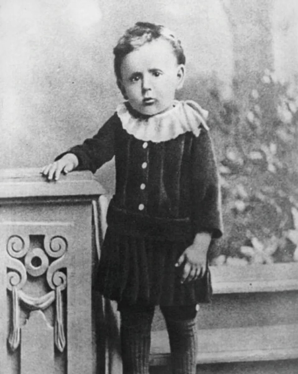 Маленький Сема Маршак