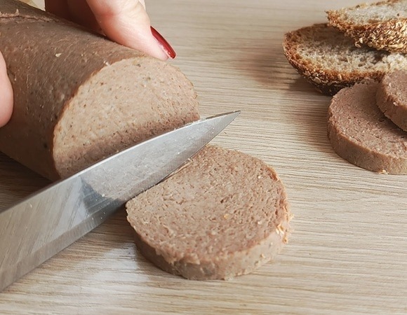 "Знаешь, что внутри": готовим вкуснейшую ливерную колбасу всего за полчаса