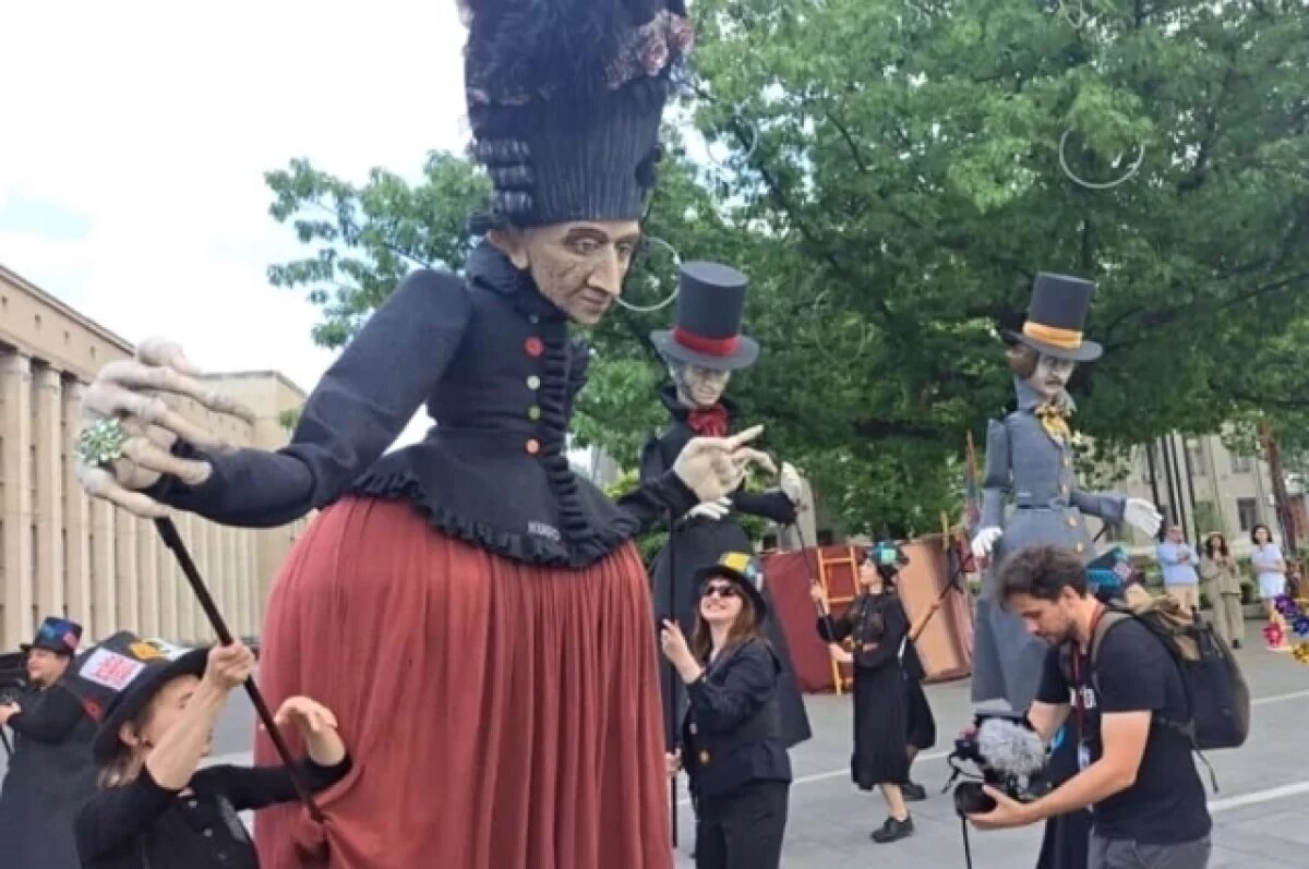    Фестиваль «Вахтангов. Путь домой» в Осетии начнётся уличным шоу театров