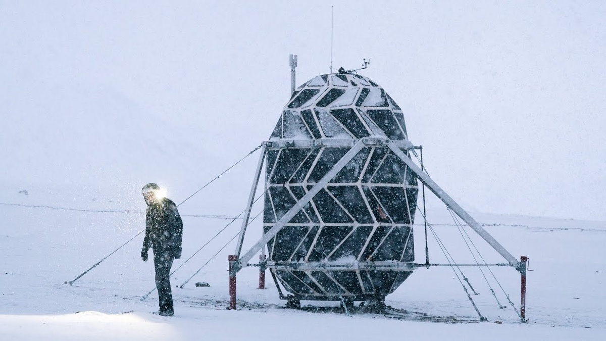 https://sputnikglobe.com/20200507/space-architects-design-origami-inspired-foldable-lunar-habitat-will-test-in-arctic-1079235092.html