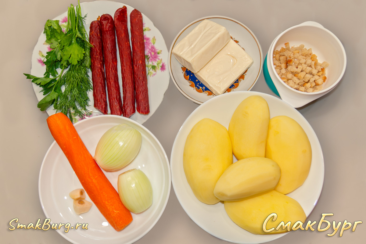 Простые и ароматные ингредиенты для создания чудесного сырного супчика