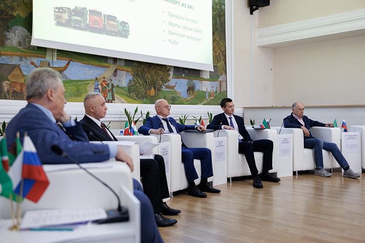    Татарстан входит в топ-10 российских регионов по товарообороту с Киргизией. В прошлом году его объем достиг $138 млн