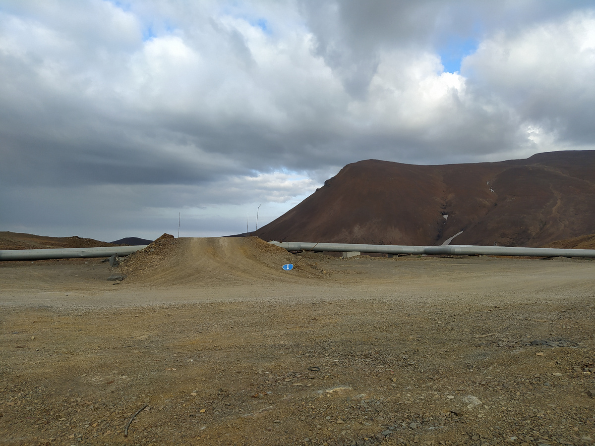 Это, между прочим, под Норильском. Один из самых северных отрогов плато Путорана. 